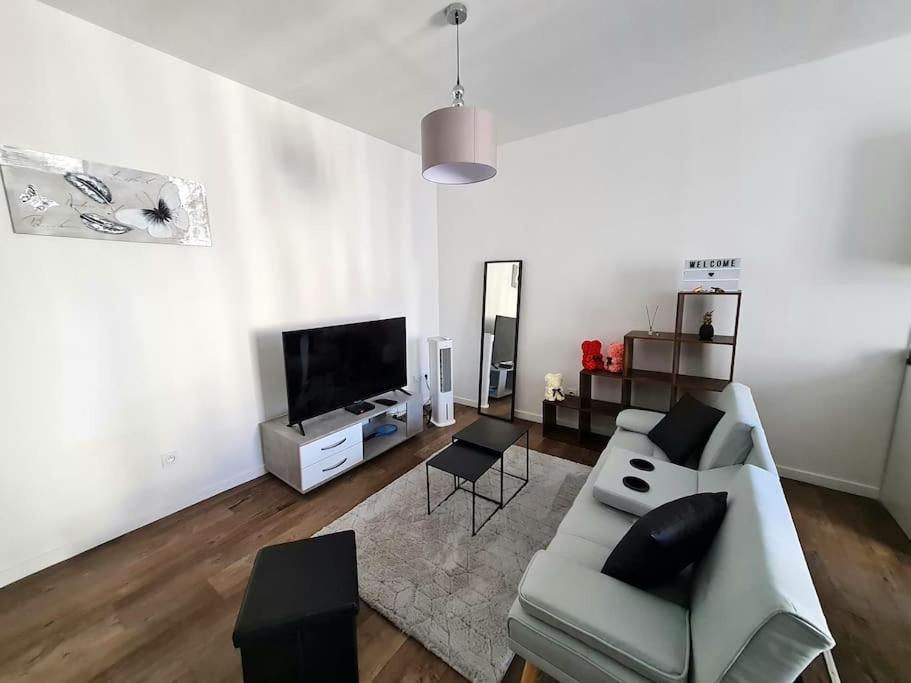 Appartement Moderne, 5 Min Du Centre Ville A Pied Beziers Bagian luar foto